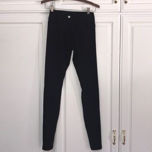 LULULEMON wunder under leggings size 4 reversible